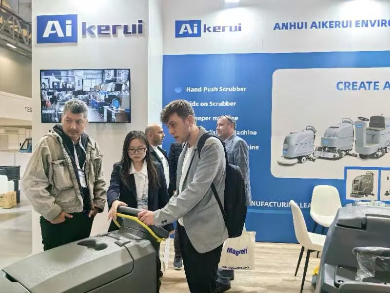 Aikerui customer delivery photo